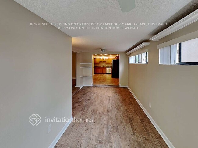 Building Photo - 1463 Oak Pl