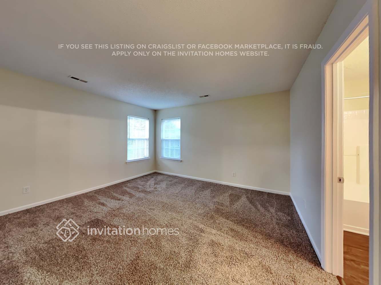 Building Photo - 11814 Stewarts Crossing Dr