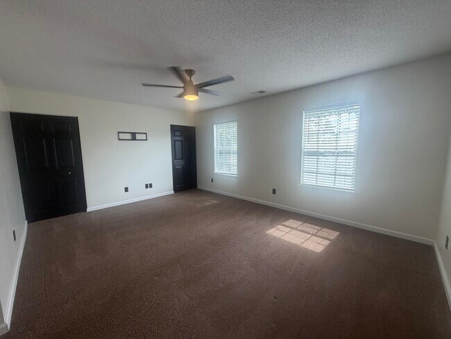 Building Photo - 1755 Polaris Dr