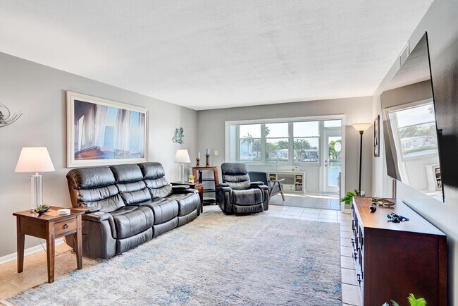 Building Photo - 5555 Gulf Blvd