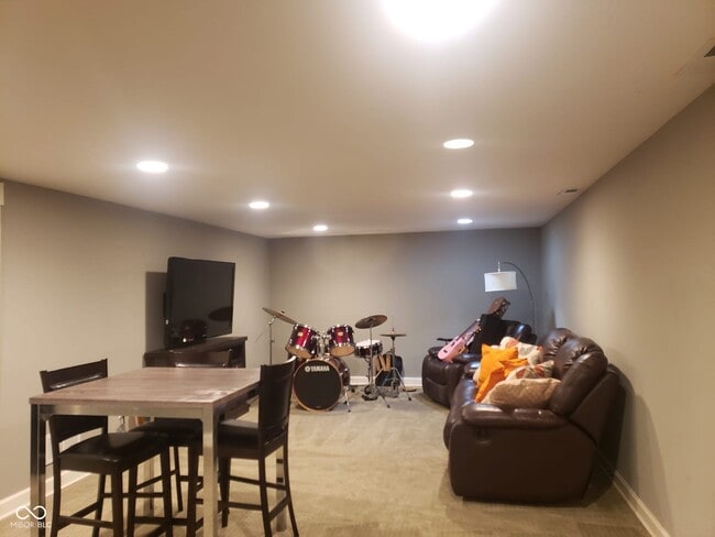 Building Photo - 3856 Long Ridge Blvd