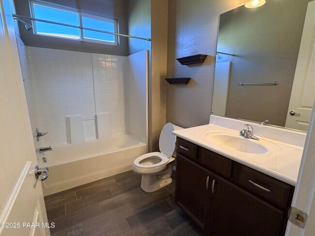 Building Photo - 12937 E Sandoval St