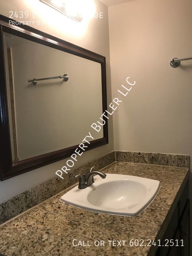 Building Photo - Central Phoenix House 3Br/2Ba