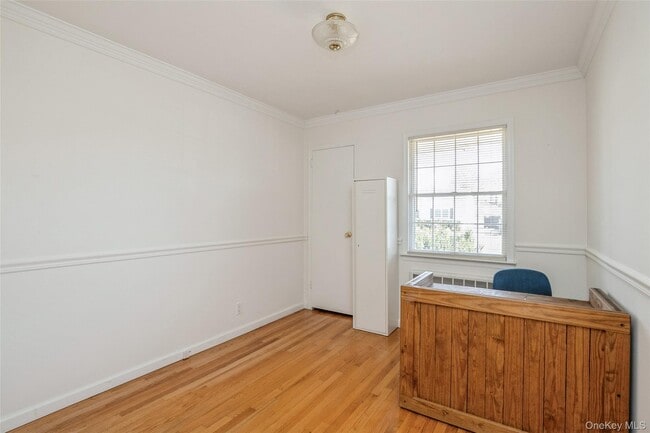 Building Photo - 26 Whitman Ave