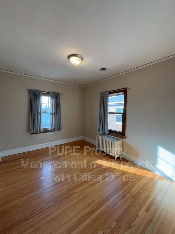 Building Photo - 4908 Chicago Ave