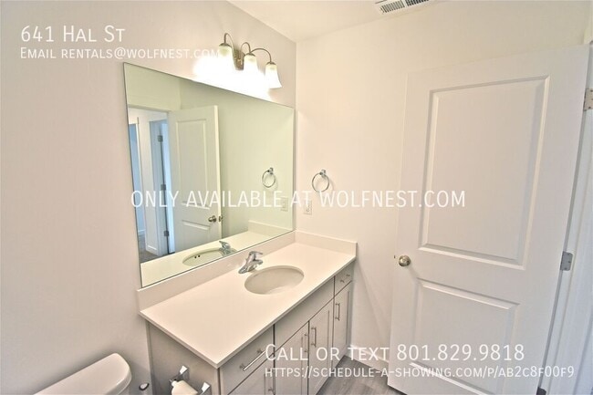 Building Photo - 641 Hal St