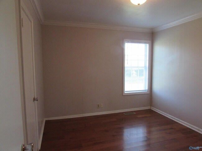 Building Photo - 27849 Pinedale Rd