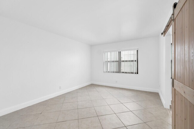Building Photo - 9235 SW 8th St