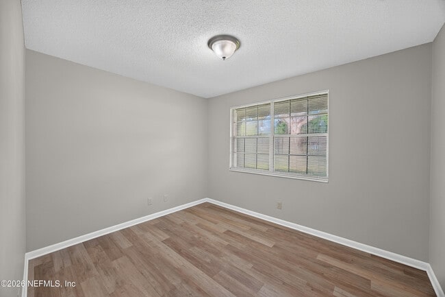 Building Photo - 12351 Condor Dr