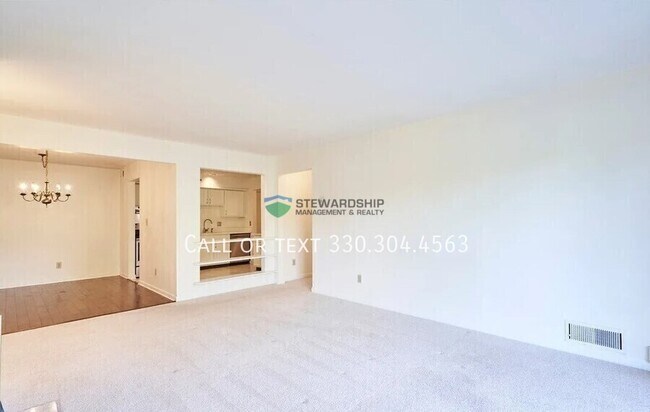 Building Photo - 77 Atterbury Blvd