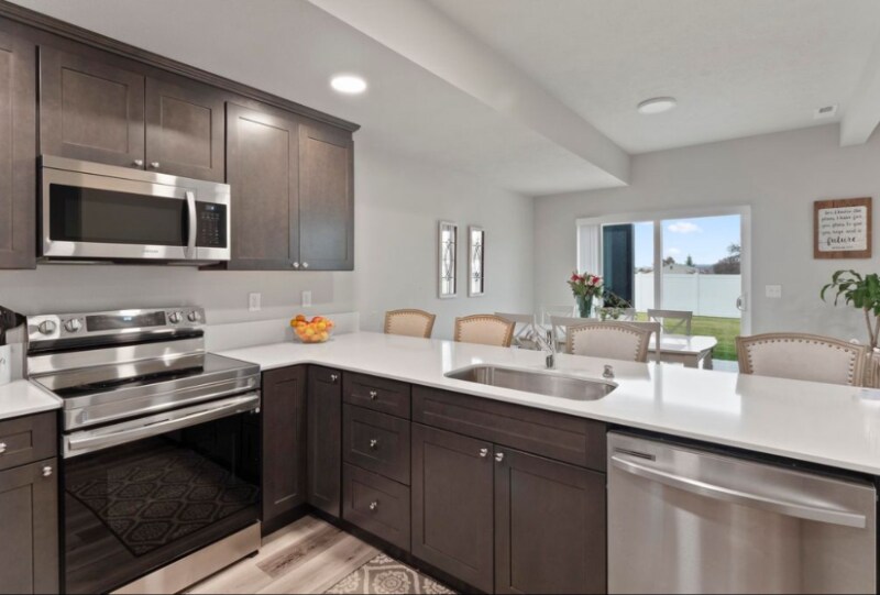 Building Photo - 14302 E 13th Ave