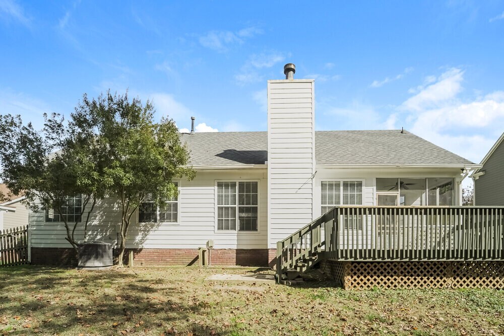 Building Photo - 7437 Reedy Creek Rd