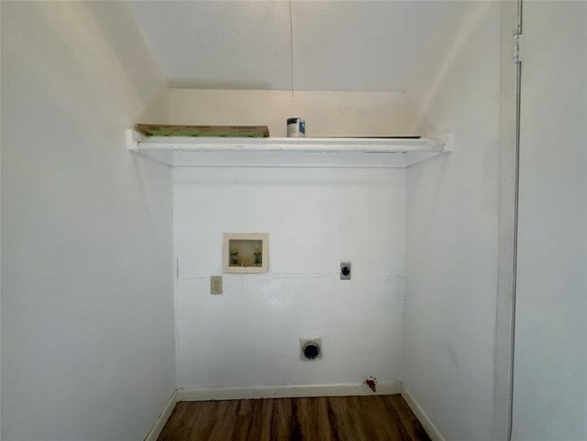 Building Photo - 309 Guadalupe St