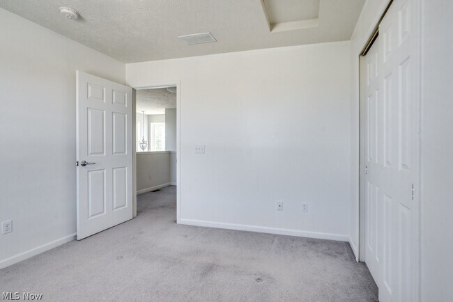 Building Photo - 3955 Gardiner Run