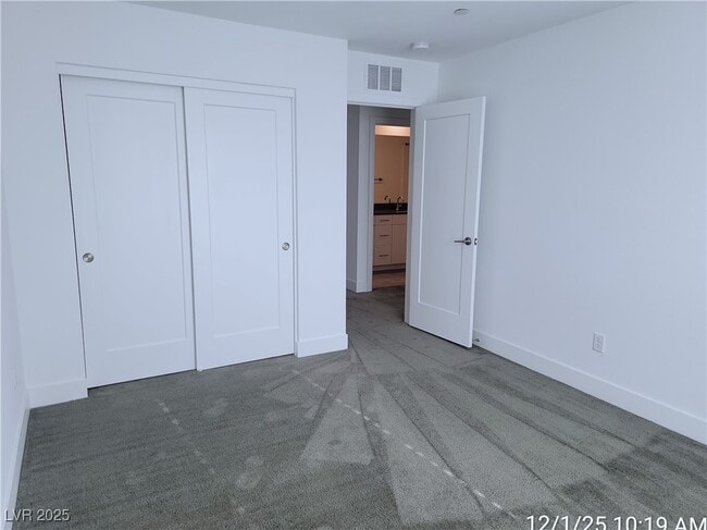 Building Photo - 3210 Centano Ave