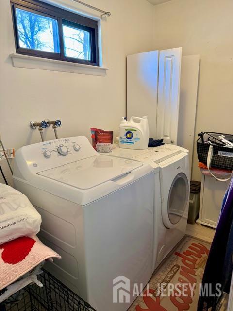 Building Photo - 32 Dogwood Dr