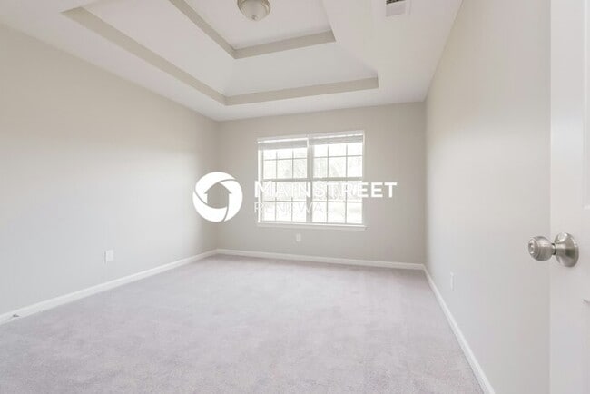 Building Photo - 4 Bedroom Pet-Friendly Home in JONESBORO, ...