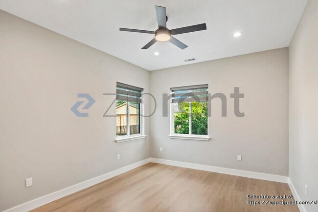 Building Photo - 3649 Wilmington Rd