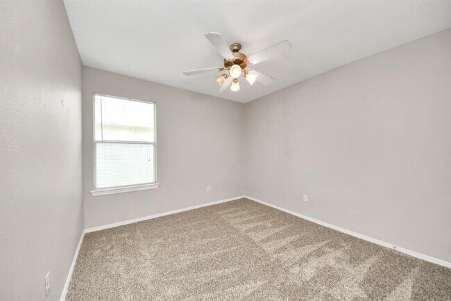 Building Photo - 24311 Hard Wood Dr