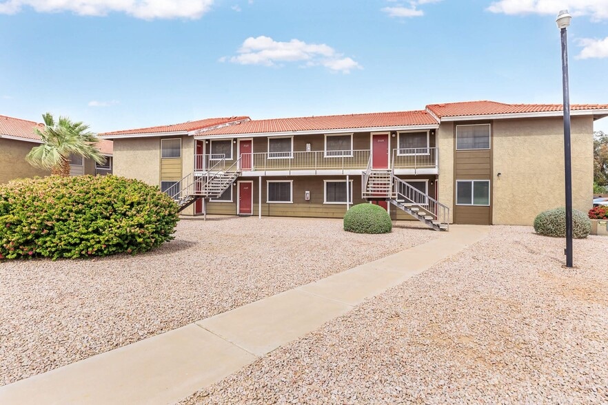 Building Photo - Williams Gateway Apartments