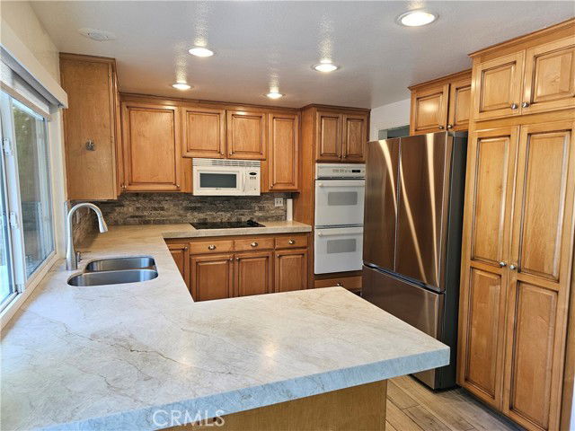 Building Photo - 25451 Del Cobre