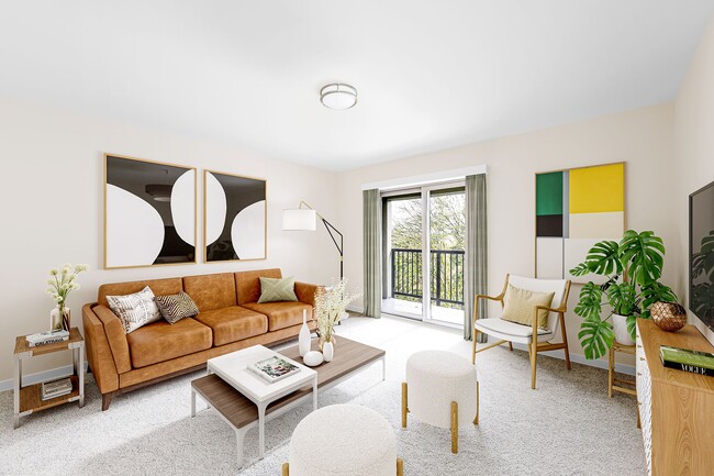 Building Photo - Woodland Estates