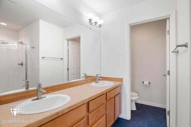 Building Photo - 11476 Discovery Park Dr