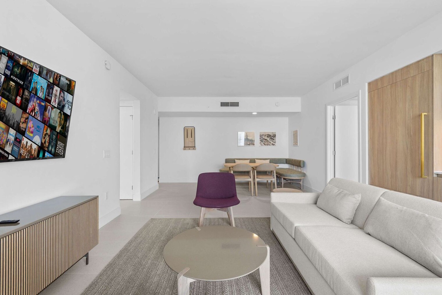 Building Photo - 159 NE 6th St