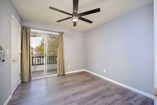 Building Photo - 2701 San Marcos Ct