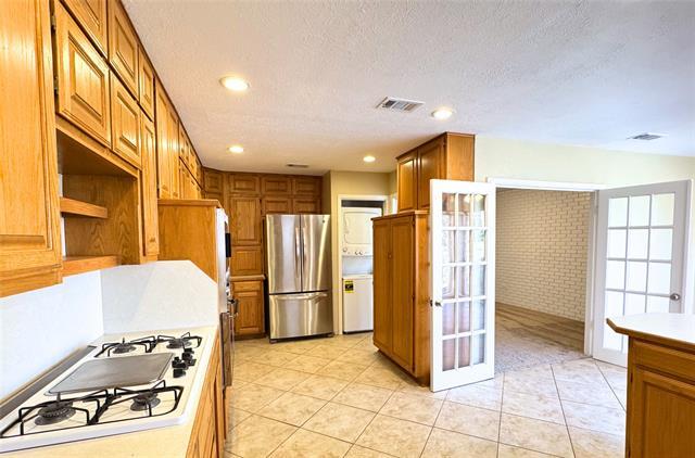 Building Photo - 906 Warren Way