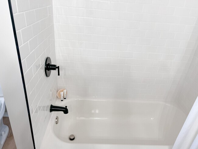 Building Photo - 7034 Rockhaven Pl