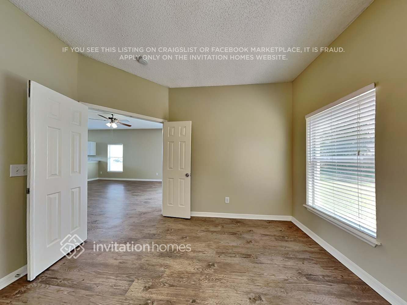 Building Photo - 113 Woodbury Pines Cir