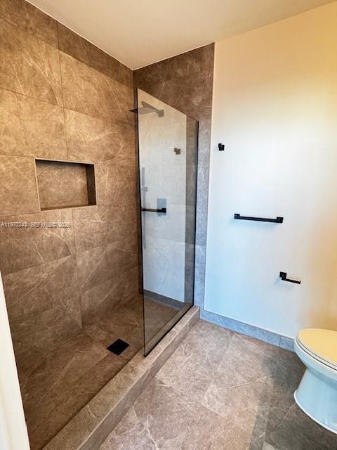 Building Photo - 700 NE 25th St