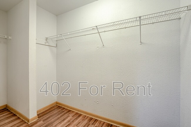 Building Photo - 4006 Redick Ave