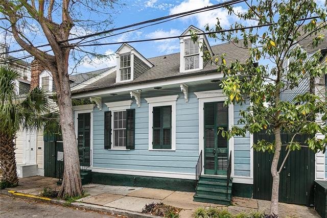 Building Photo - 2615 Chartres St