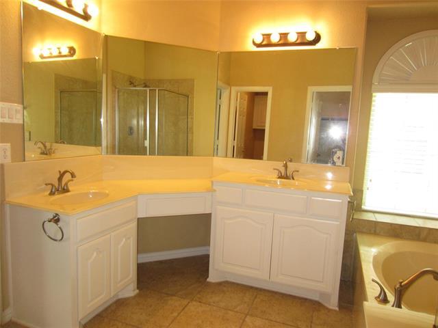 Building Photo - 2515 Appaloosa Ln