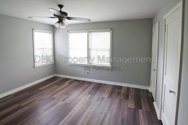 Building Photo - 1761 Tiger Flowers Dr NW