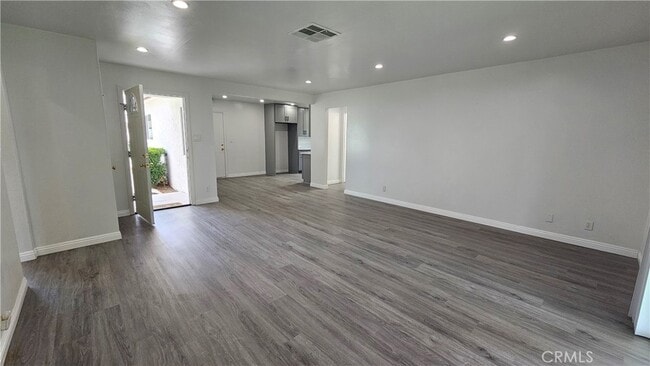 Building Photo - 16245 Londelius St