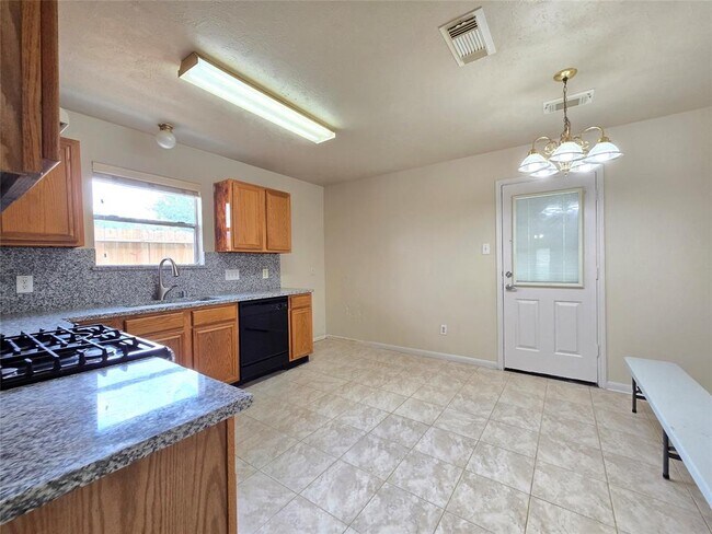 Building Photo - 4011 Lone Dove Ct