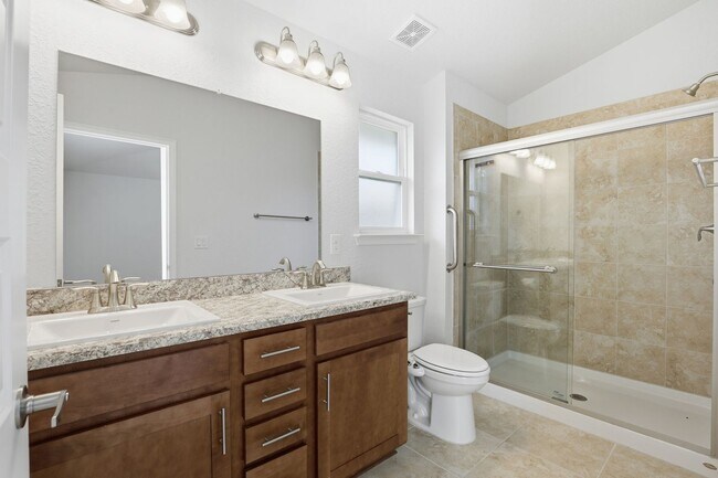 Building Photo - Newer Home in Alachua's Savannah Station