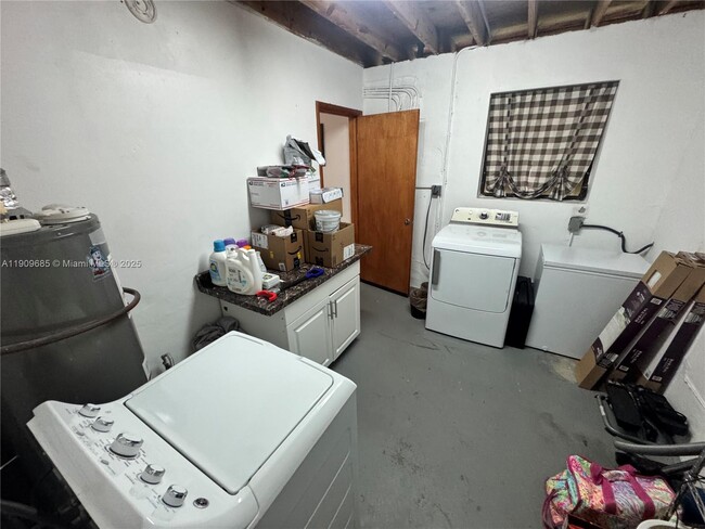 Building Photo - 9955 SW 214th St