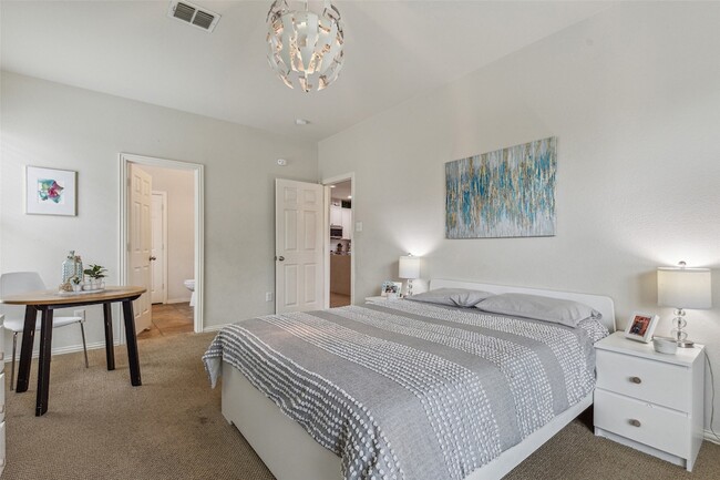 Building Photo - 3313 Peaceful Trail