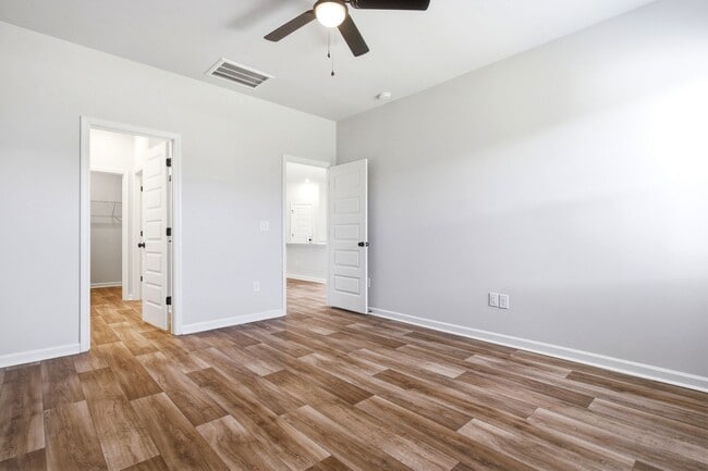 Building Photo - 2132 Osprey Isle Ln SW