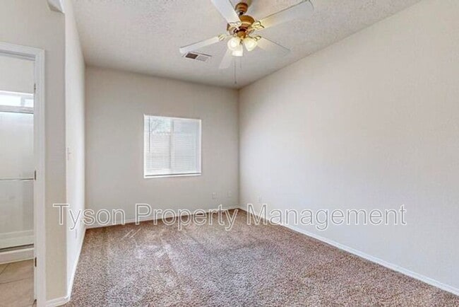 Building Photo - 10008 Rio Corto Ave SW