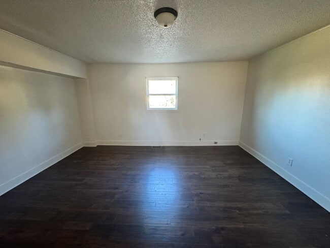 Building Photo - 2/1 Duplex in Shelby, NC