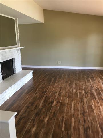 Building Photo - 418 Cambria Dr