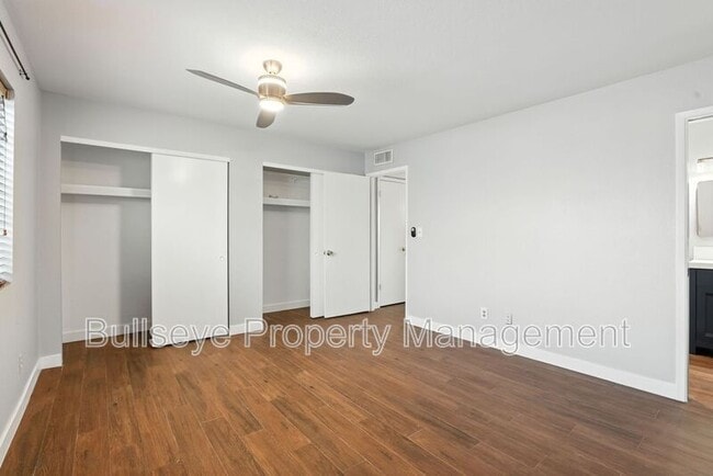 Building Photo - 433 S 113th Pl