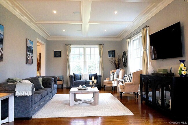 Building Photo - 99 Spinney Rd