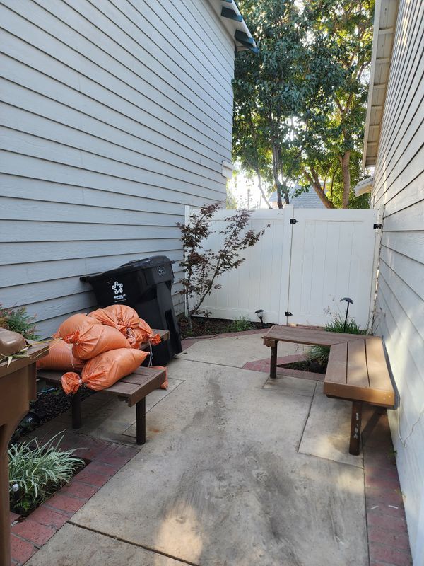 Building Photo - 360 N Pauline St