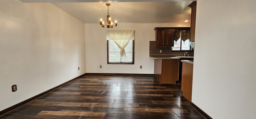 DINING ROOM - 114 Murray Hill Rd